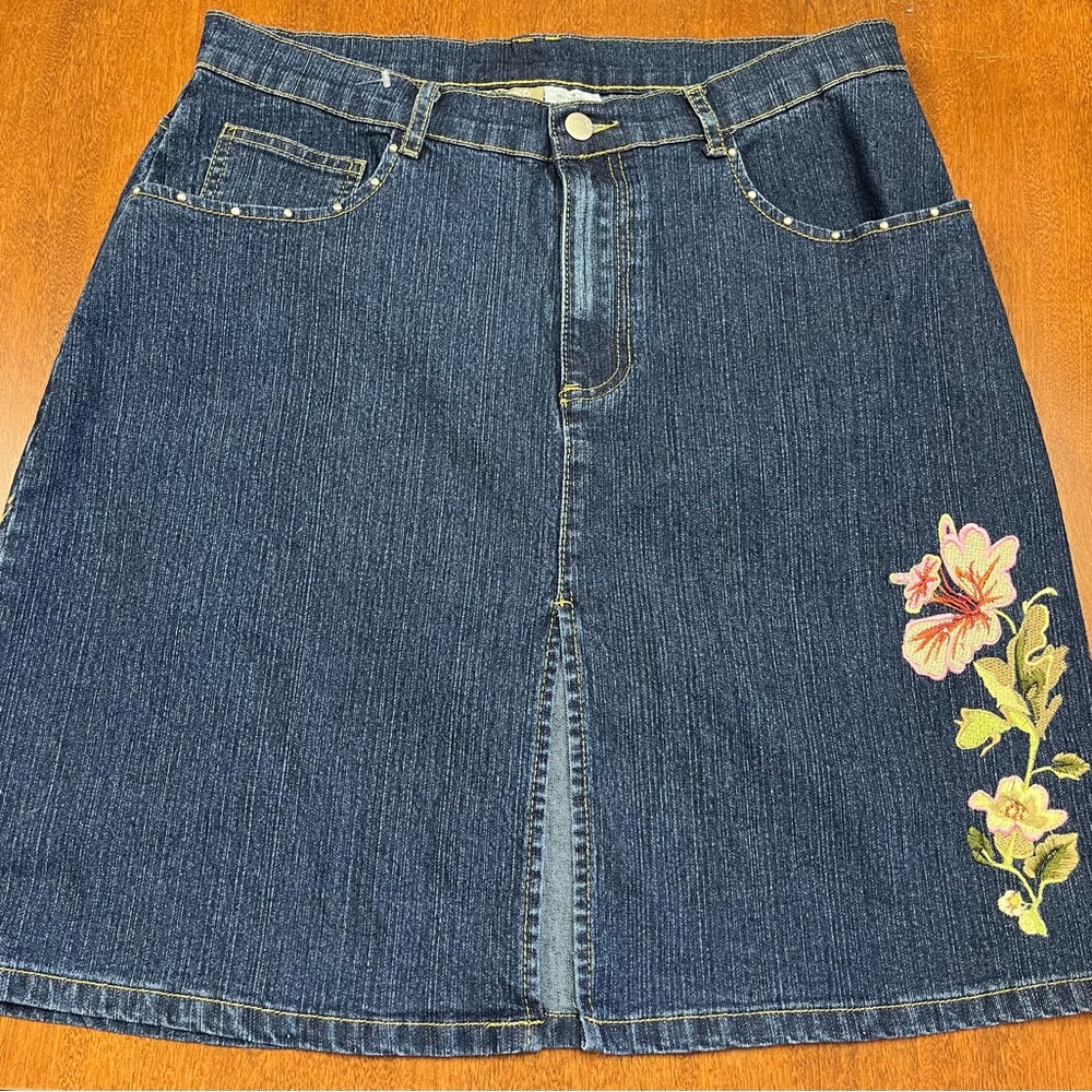 Floral Embroidered A-Line Denim Skirt